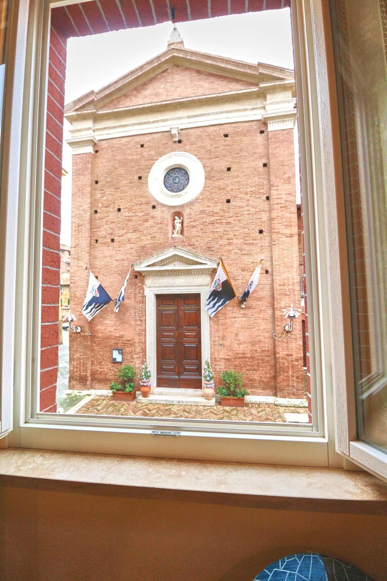 106 Lodge Siena Ngoại thất bức ảnh